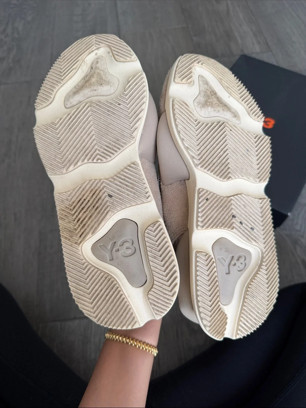 Y-3 Women’s Beige Suede Low-Top Sneakers